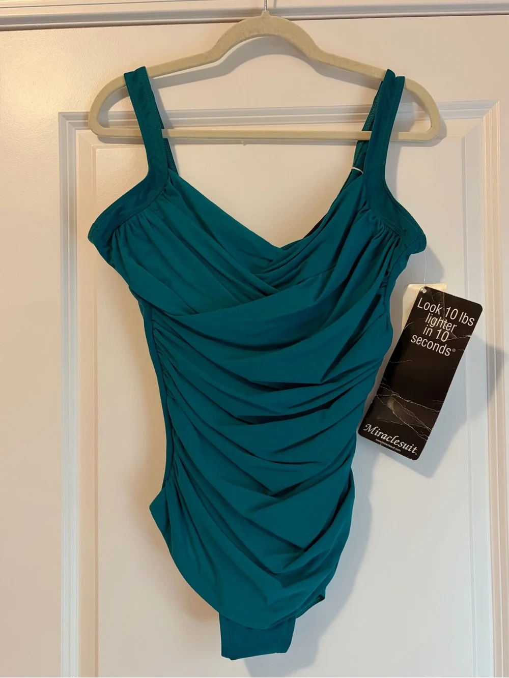 NWT Women’s Miraclesuit Sanibel One Piece Swimsuit Teal Green